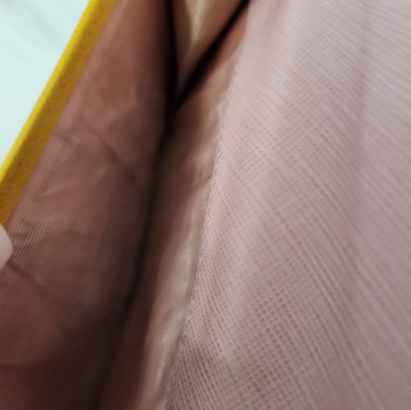 Salvatore Ferragamo Yellow Wallet On Chain - Picture 8 of 13